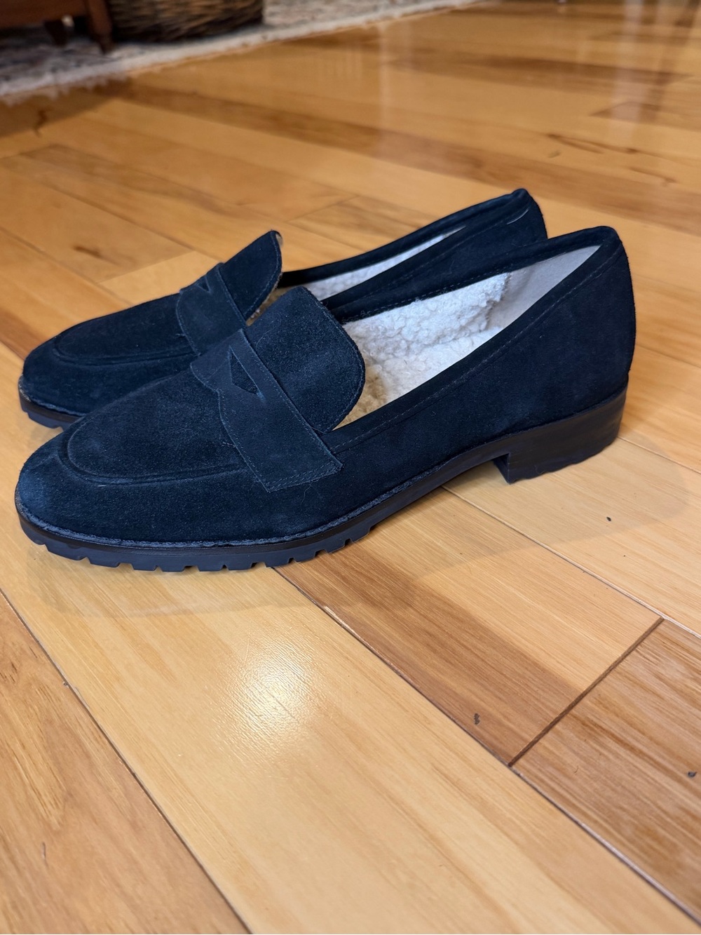 Talbots Suede Penny Loafers Black Sherpa Lined Flats Women’s 8 M - Picture 11 of 12